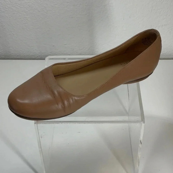 Naturalizer Maxwell Ballet Flat English Tea Leather 10 WIDE - Picture 8 of 12